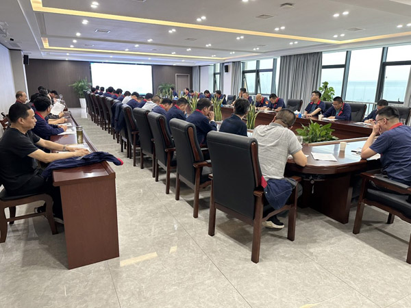 公司召開(kāi)安全、環(huán)保、職業(yè)衛(wèi)生工作會(huì)議 